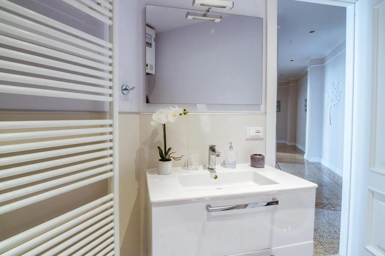 Sanremo Grand Central Apartment
